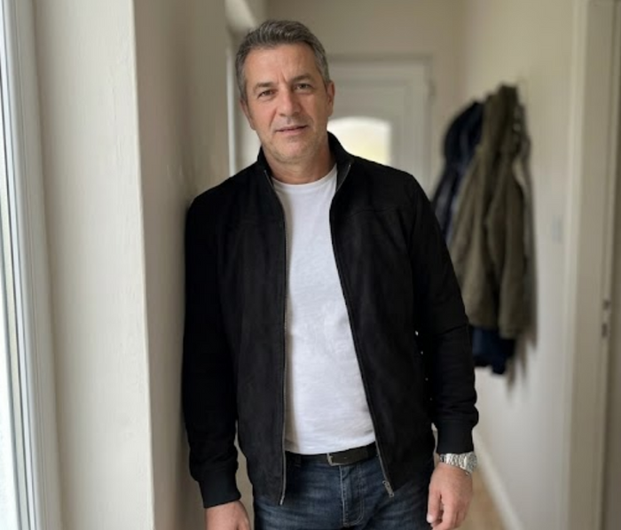 Dimitris